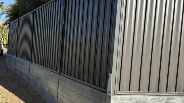 TuffPoly-Charcoal-Retaining-Wall-with-Colorbond-Fence