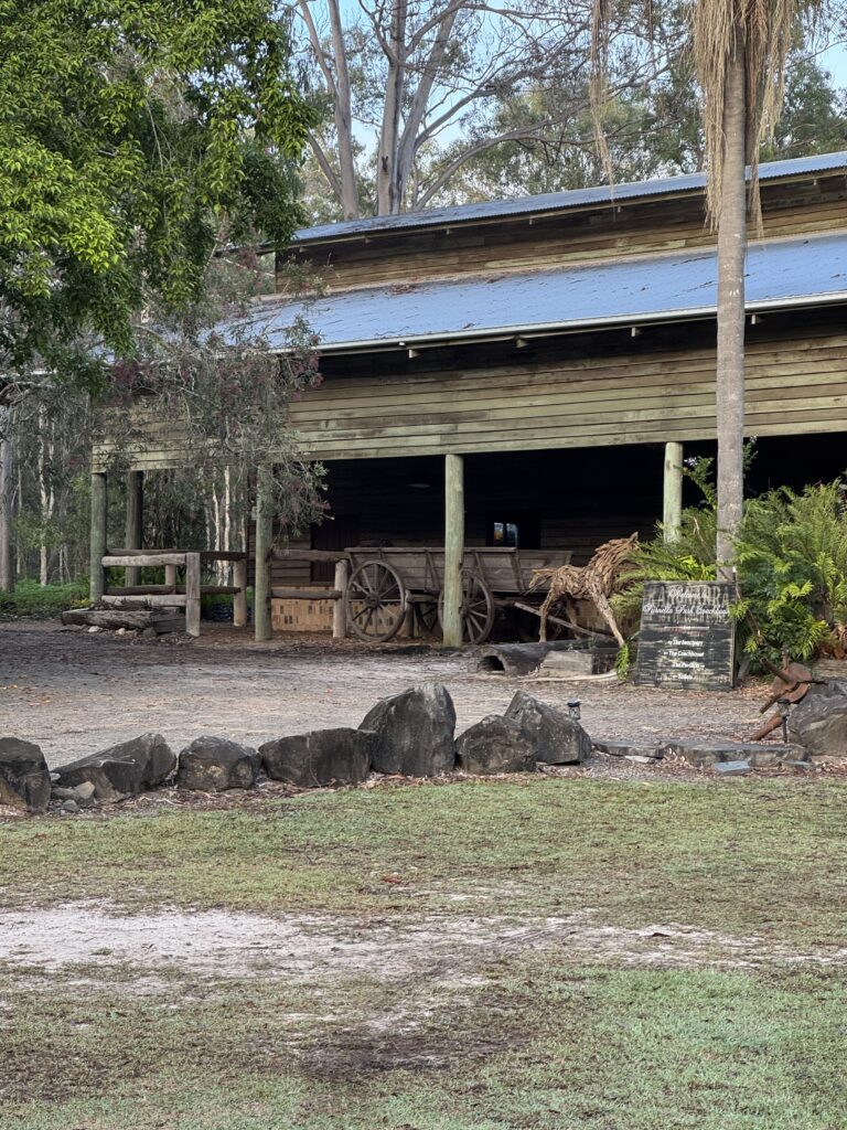 Purnella Park Coach House — photo 2