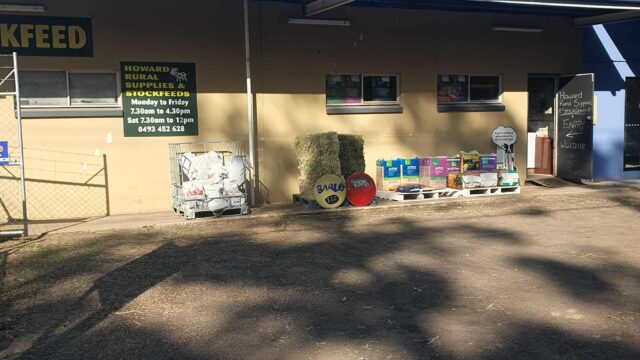 shop-front-from-the-middle-fence-to-door